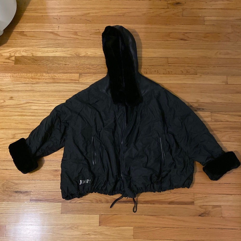 Plush oversized JOOP! Bomber